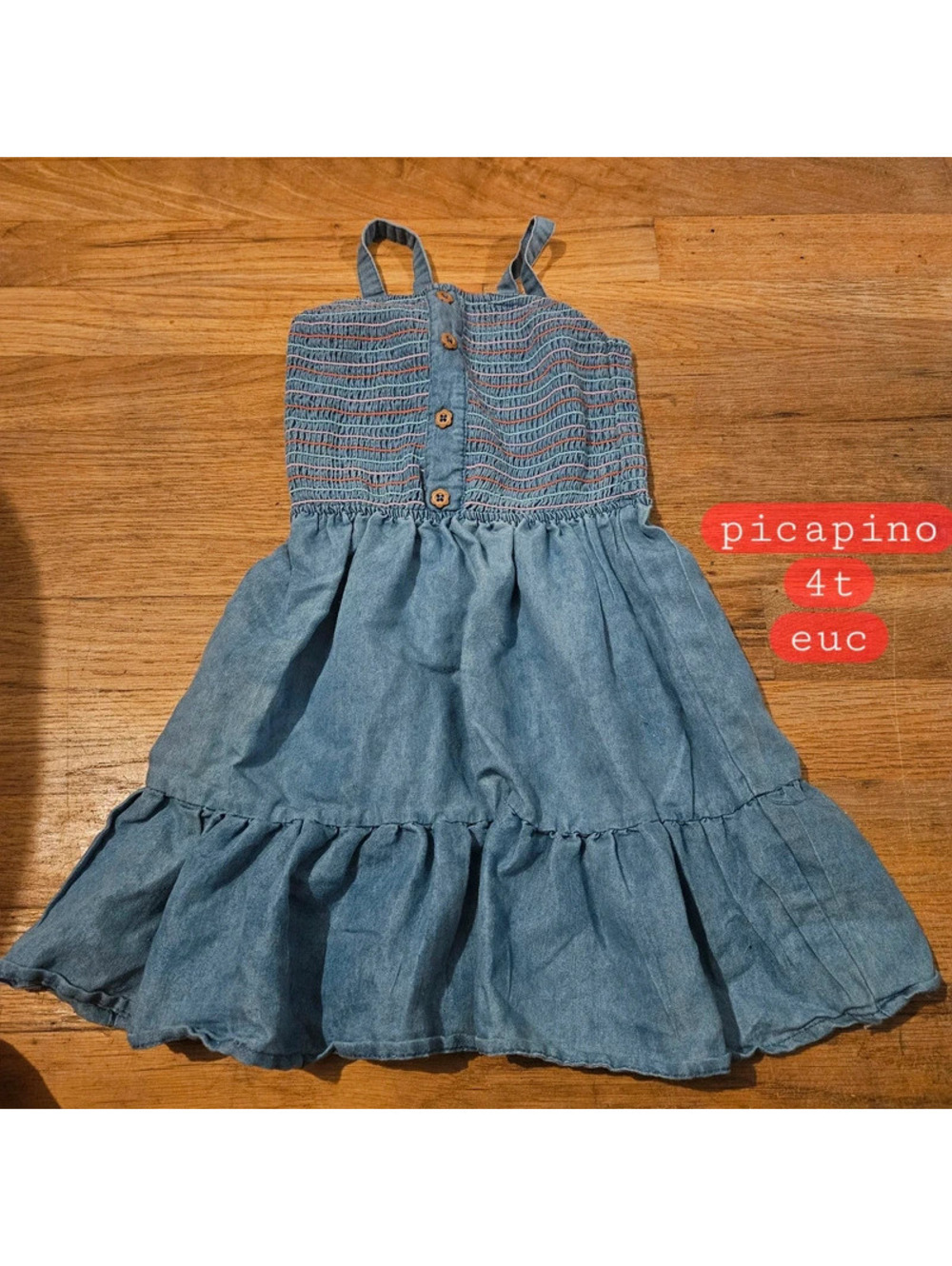 Girls dress